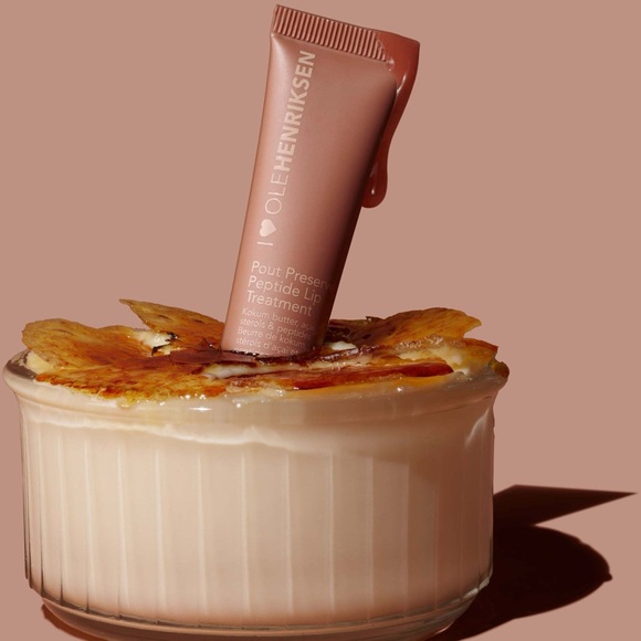 Ole Henrikson Pout Preserve Hydrating Peptide Lip Treatment - Picture 2 of 3